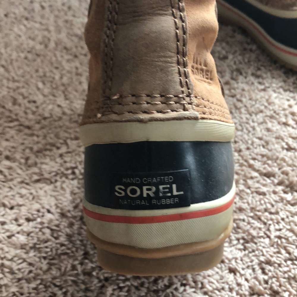 Sorel winter waterproof boots - Picture 4 of 8